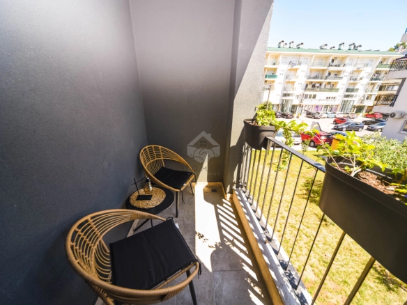 Trosoban luksuzan stan 82 m², Vezirov Most – Podgorica