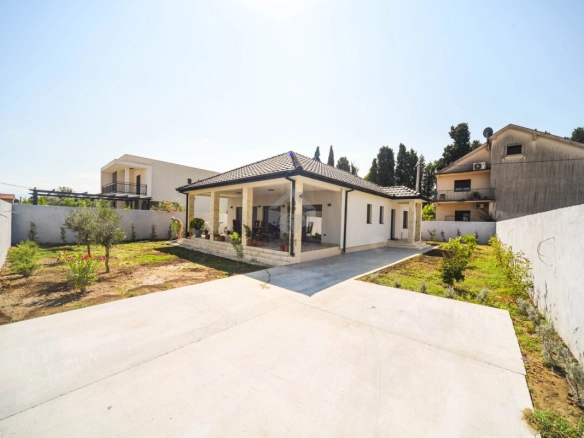 Tološi – Podgorica