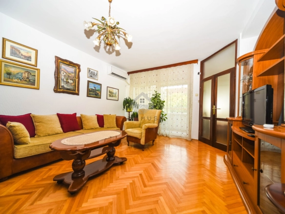 Dvosoban stan 80 m² + ostava 3 m², Zabjelo – Podgorica