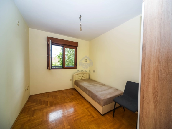 Dvosoban stan 64 m², Stari Aerodrom – Podgorica