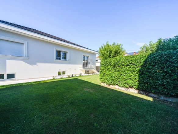 Luksuzna kuća 130 m² + parking, Ibričevina – Podgorica