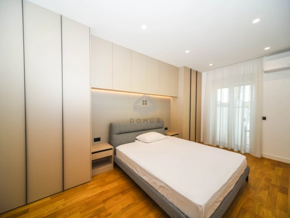 Luksuzna kuća 130 m² + parking, Ibričevina – Podgorica