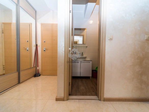 Dvosoban stan 66 m² + garaža, City Kvart – Podgorica