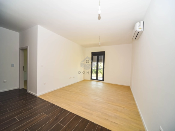 Jednosoban nov stan 45 m² + parking, Tološi – Podgorica