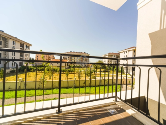 Jednosoban nov stan 45 m² + parking, Tološi – Podgorica