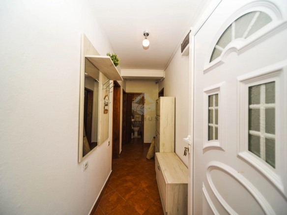 Porodična kuća 102 m² na placu 700 m², Dajbabe – Podgorica