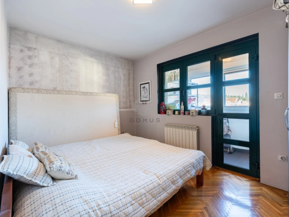 Trosoban namješten stan 101 m², Cvijetin brijeg – Podgorica