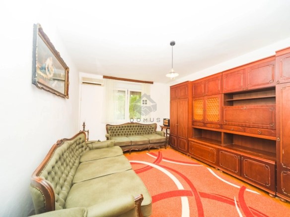 Dvosoban stan 70 m² + parking, Centar – Podgorica