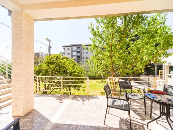 Porodična kuća 100 m² na placu 500 m², Gorica – Podgorica