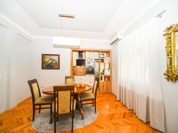 Porodična kuća 100 m² na placu 500 m², Gorica – Podgorica