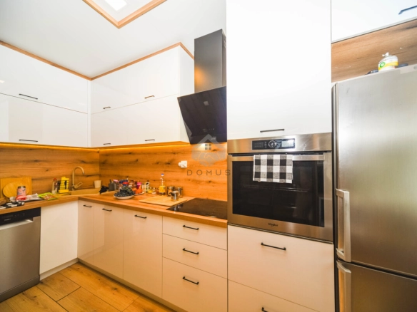 Porodična kuća 100 m² na placu 500 m², Gorica – Podgorica