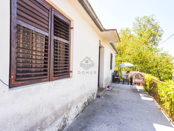 Kuća 120 m² na placu 575 m², Masline – Podgorica