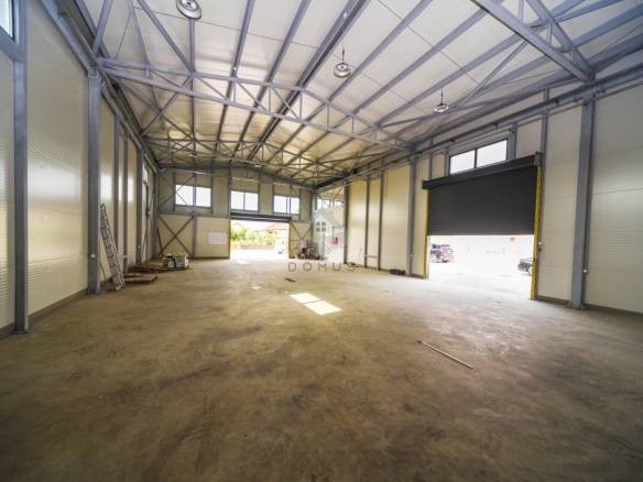 Magacin 525 m² na placu 1.100 m², Donja Gorica – Podgorica
