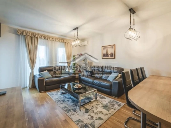 Jednosoban stan 51 m² + 2 garaže, Zagorič – Podgorica