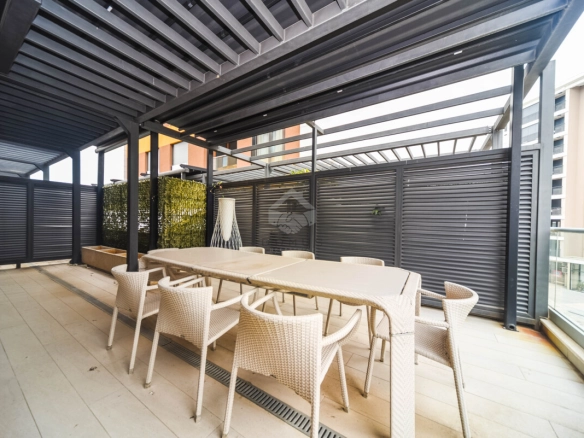 Luksuzno opremljena kancelarija 103m² + 2 garaže – Atlas Capital – Podgorica