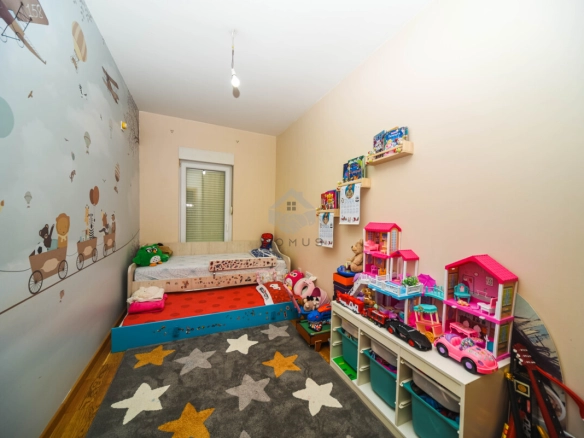 Dvosoban stan 68 m² + garaža, Stari Aerodrom – Podgorica
