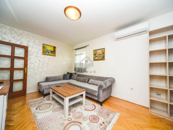 Dvosoban namješten stan 76 m², Stari Aerodrom – Podgorica