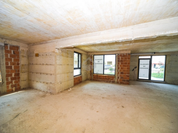 Poslovni prostor 102 m² + garaža, Zabjelo – Podgorica
