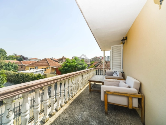 Trosoban stan 120 m² + parking, Konik – Podgorica