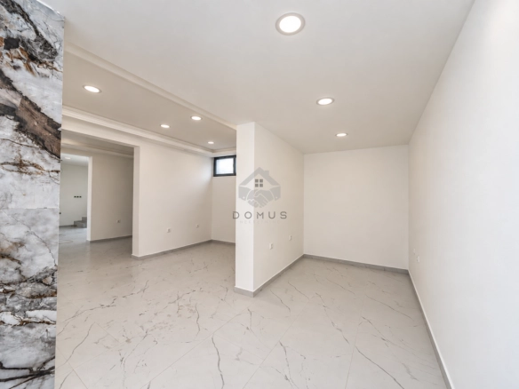 Poslovni prostor 100 m², Dalmatinska – Podgorica