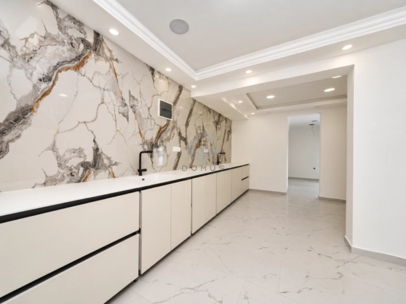 Poslovni prostor 100 m², Dalmatinska – Podgorica