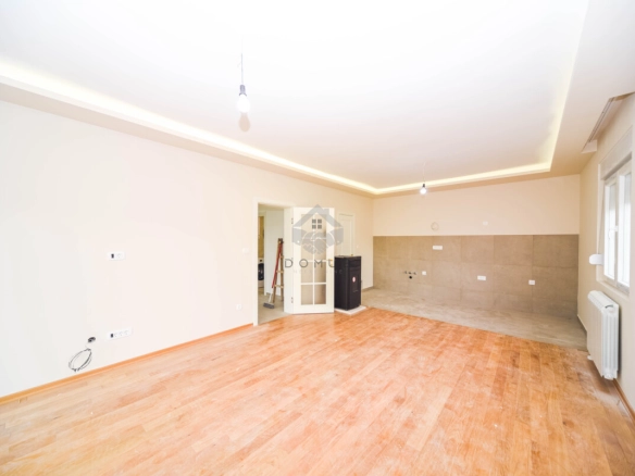 Nova kuća 90 m² na placu 1.000 m², Gornja Gorica – Podgorica
