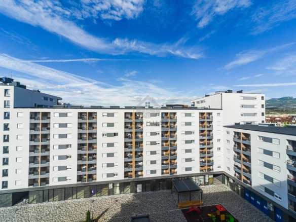 Izdavanje: Jednosoban stan 46 m² – Stari aerodrom, Podgorica — fotografija 12