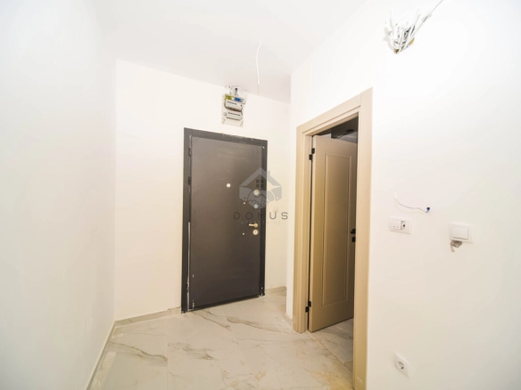 Nova garsonjera 25 m² + parking, Zabjelo – Podgorica