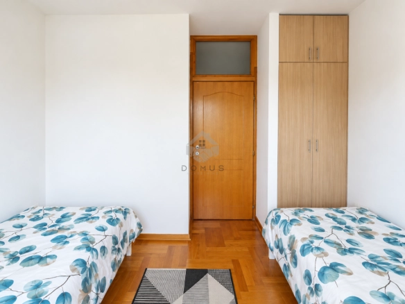 Dvosoban namješten stan 55 m², Centar – Podgorica
