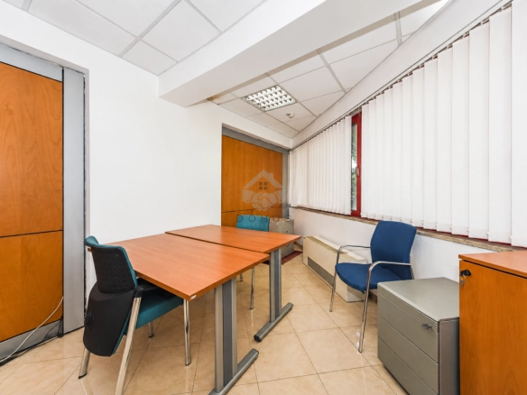 Poslovni prostor 414 m², Preko Morače – Podgorica