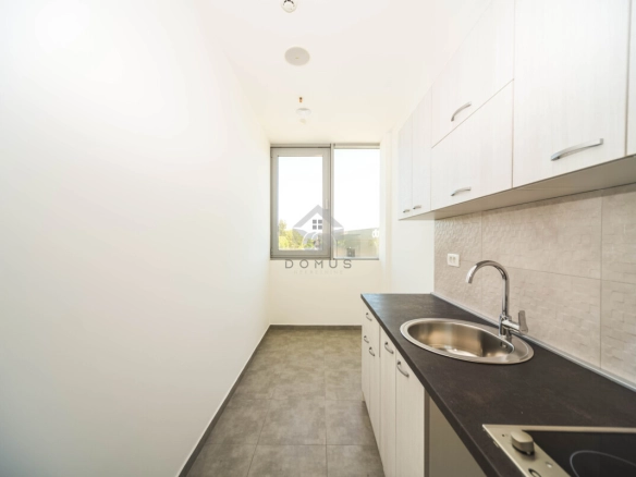 Kancelarijski prostor i magacin 600 m², Donja Gorica – Podgorica