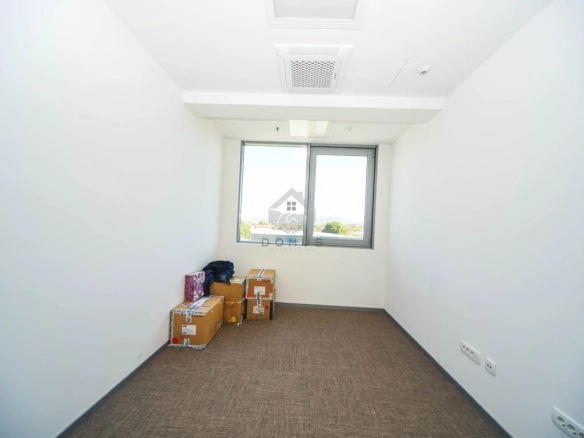 Kancelarijski prostor i magacin 600 m², Donja Gorica – Podgorica
