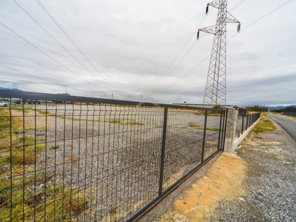 Plac 2.500 m² u industrijskoj zoni, Donja Gorica – Podgorica