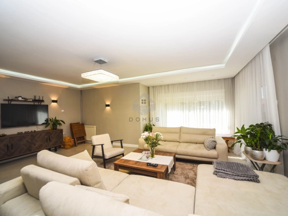 Trosoban stan namješten stan 120 m² + parking, Vranići – Podgorica