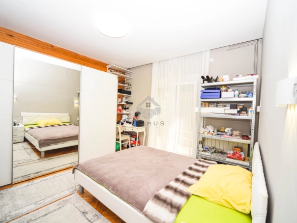 Trosoban stan namješten stan 120 m² + parking, Vranići – Podgorica