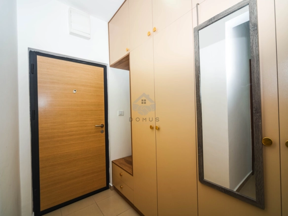 Dvosoban namješten stan 70 m², Tuški Put – Podgorica