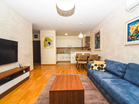 Dvosoban namješten stan 68 m², City Kej – Podgorica