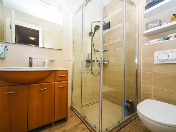 Dvosoban namješten stan 68 m², City Kej – Podgorica