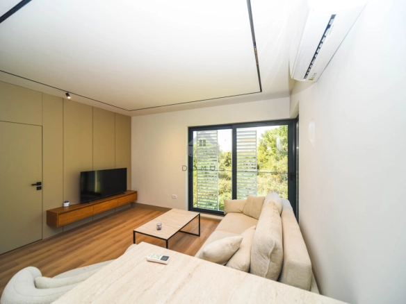 Jednosoban stan 35 m² + parking, Mrčevac – Tivat