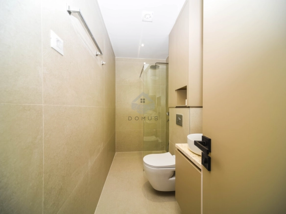 Jednosoban stan 35 m² + parking, Mrčevac – Tivat