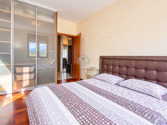 Dvosoban stan 85 m² + parking, Gorica C – Podgorica