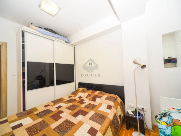 Dvosoban polunamješten stan 83 m², Blok IX – Podgorica