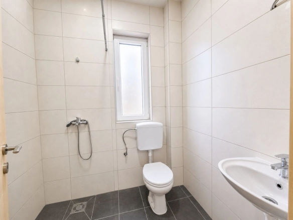 Dvosoban stan 54 m² – Petrovac, Budva — fotografija 13