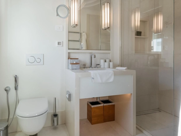 Trosoban stan 381 m² – Seljanovo, Tivat — fotografija 12