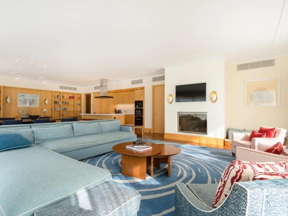 Trosoban stan 381 m² – Seljanovo, Tivat — fotografija 13