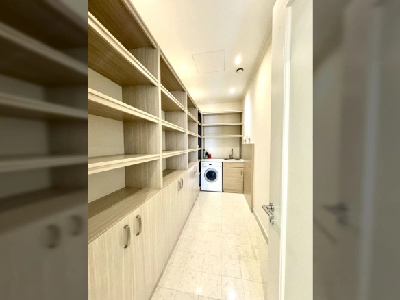 Trosoban stan 223 m² – Tivat — fotografija 19