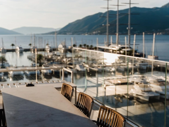 Trosoban stan 497 m² – Seljanovo, Tivat — fotografija 9