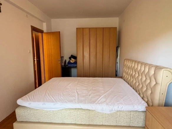 Jednosoban stan sa zastakljenom terasom u Rozinu, Budva — fotografija 7