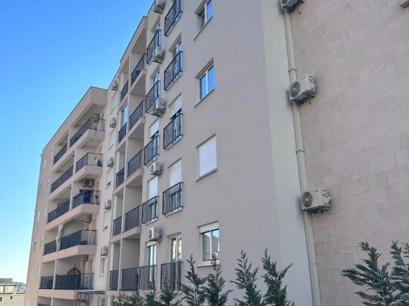 Jednosoban stan u Velji Vinogradi, Budva — fotografija 10