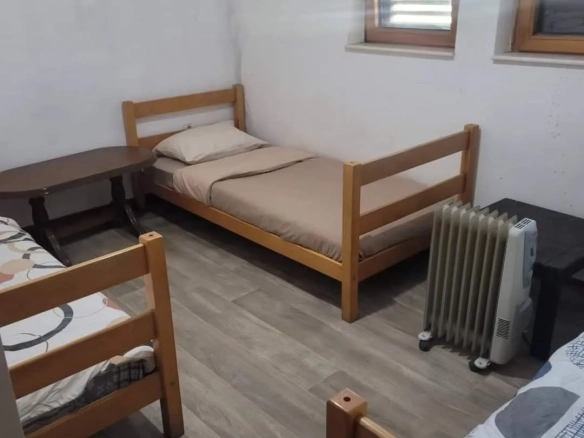 Kuća za smještaj radnika u Lastvi, Budva — fotografija 7